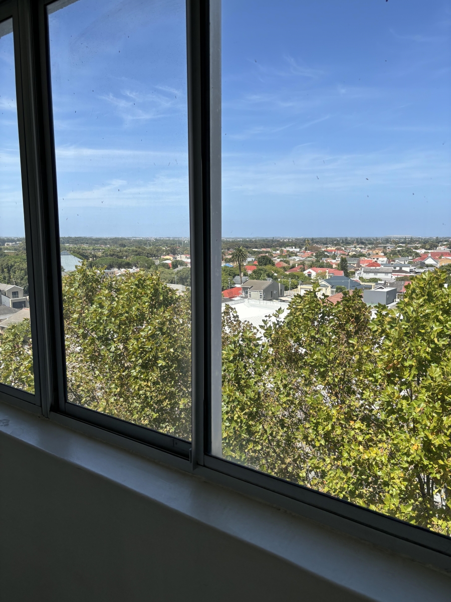 3 Bedroom Property for Sale in Wynberg Western Cape